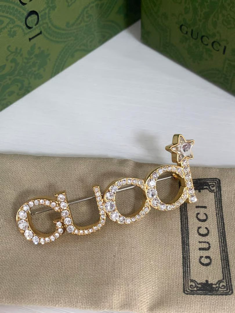 Gucci Brooch Gold 186101