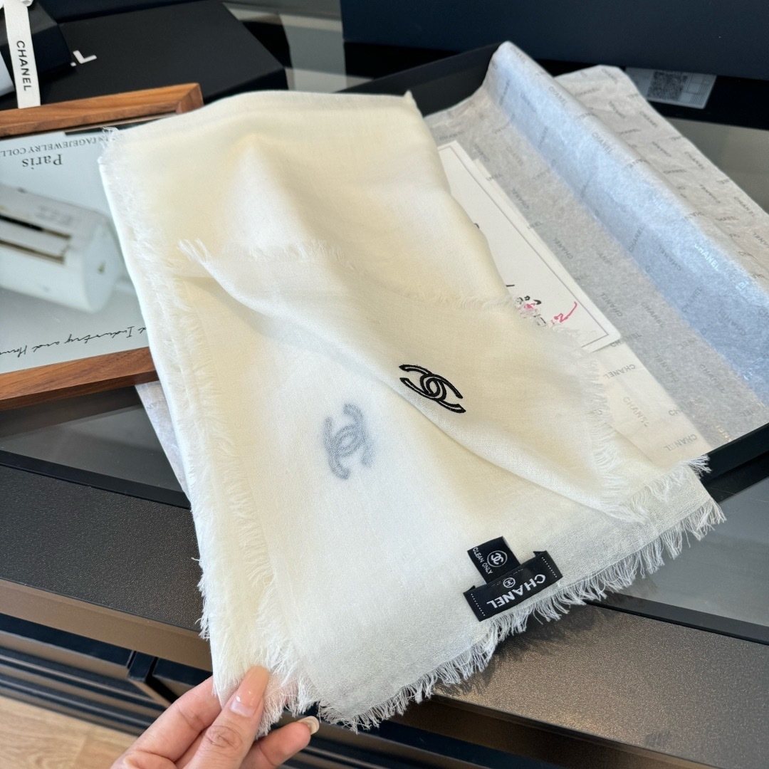 Chanel Fringe-Trim Cashmere Scarf — model